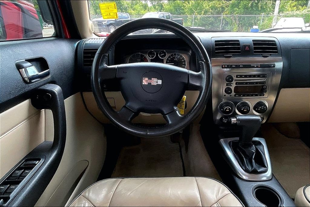 Used 2007 HUMMER H3 AWD/4WD image 6