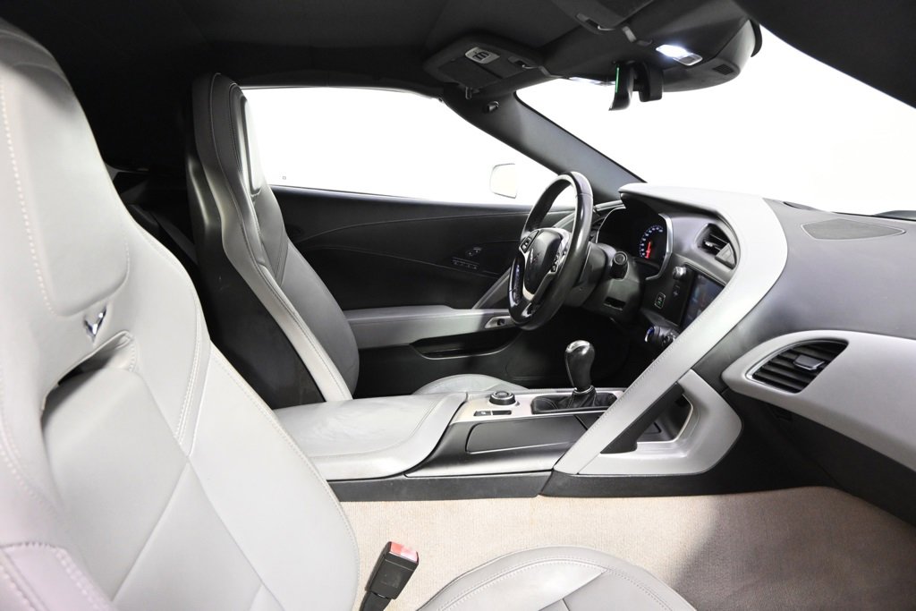 Used 2014 Chevrolet Corvette Z51 w/ 3LT Preferred Equipment Group image 20