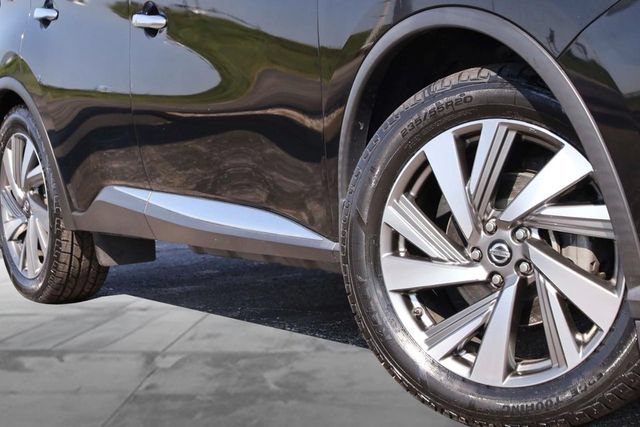 Used 2019 Nissan Murano SL w/ SL Technology Package FWD image 3