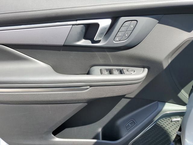 New 2026 Buick Enclave Sport Touring w/ Power Package image 17