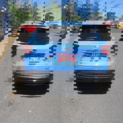 Used 2024 Chevrolet Trax RS w/ Sunroof Package image 7