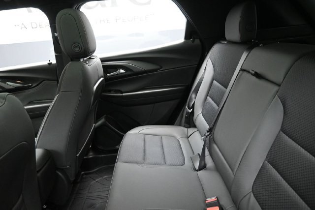 Used 2023 Chevrolet TrailBlazer RS w/ Sun and Liftgate Package AWD/4WD image 23