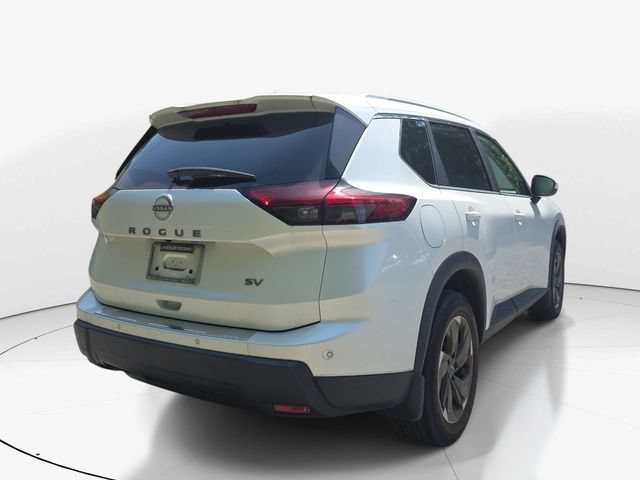 Used 2024 Nissan Rogue SV w/ SV Premium Package FWD image 6