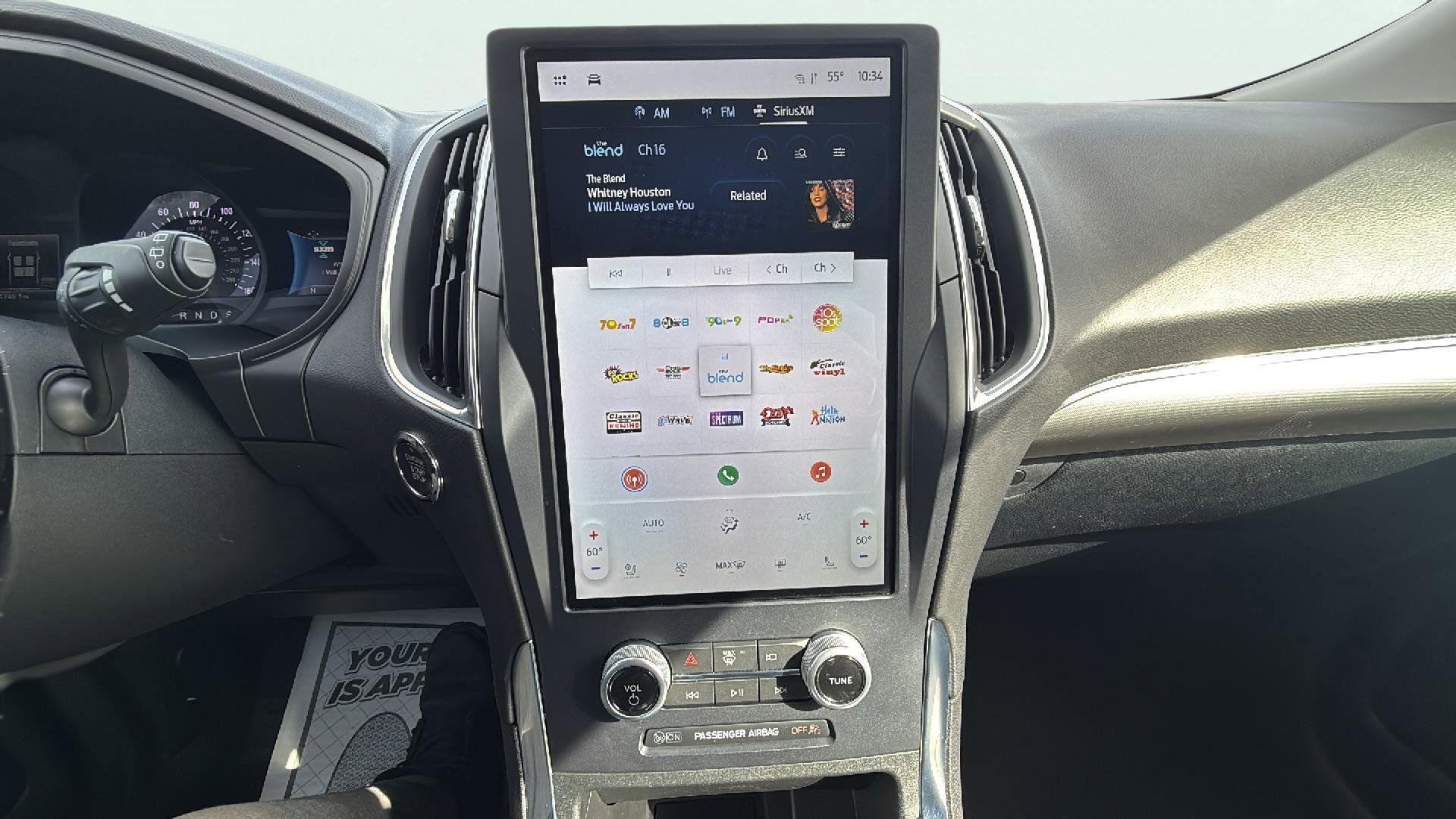 Used 2022 Ford Edge Titanium image 12