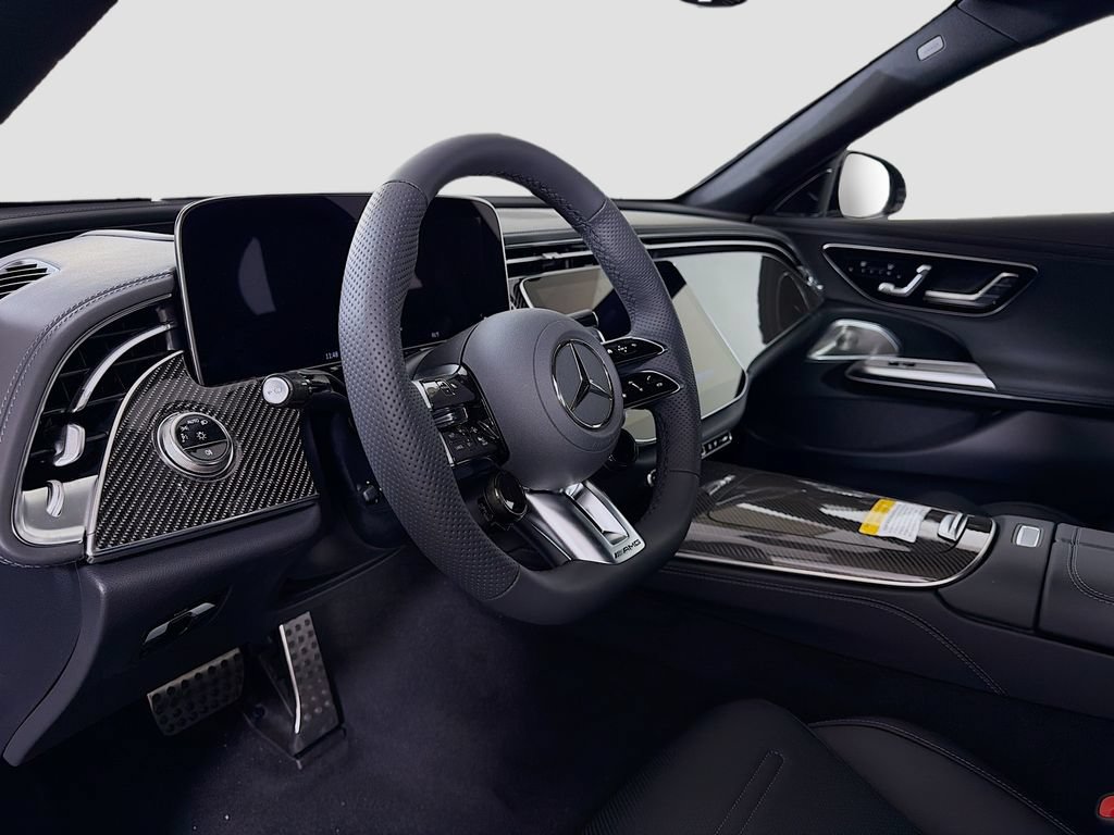 New 2026 Mercedes-Benz E 53 AMG e 4MATIC Sedan image 10
