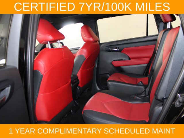 Used 2024 Toyota Highlander XSE AWD/4WD image 13