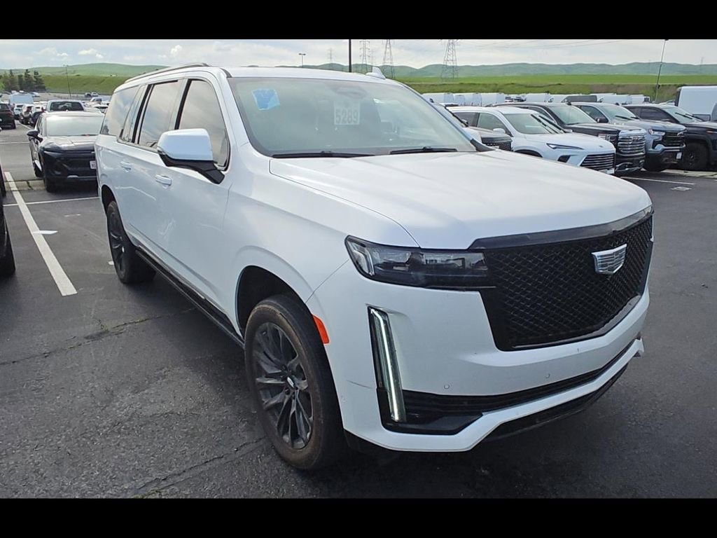 Used 2024 Cadillac Escalade ESV Sport Platinum w/ LPO, ONYX Package image 2