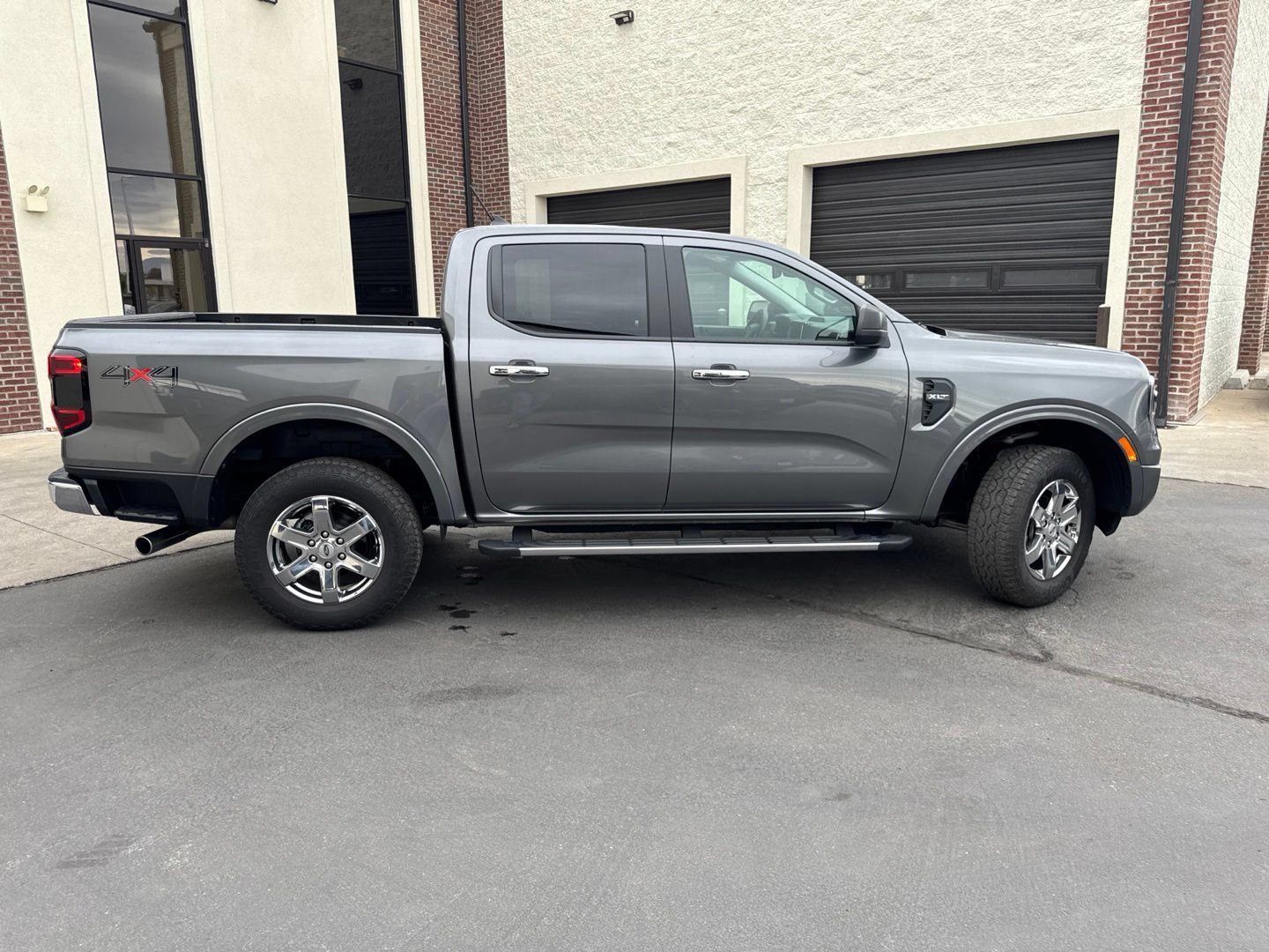 Used 2024 Ford Ranger XLT w/ Equipment Group 301A High AWD/4WD image 9