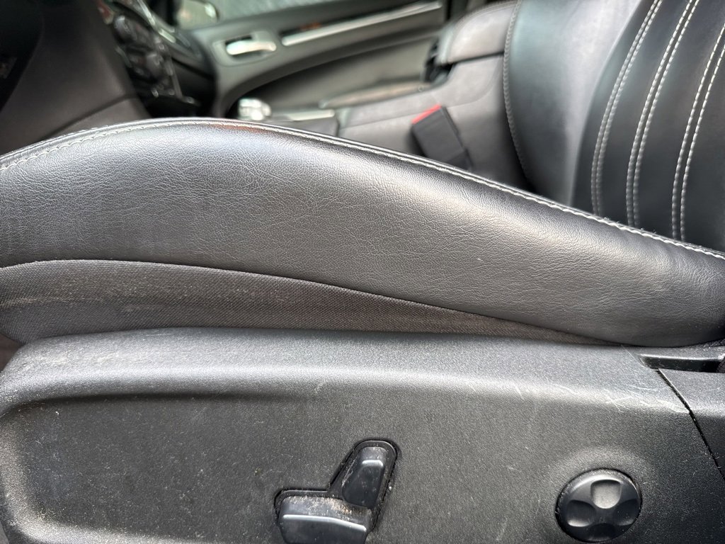 Used 2018 Chrysler 300 S w/ 300S Premium Group image 24