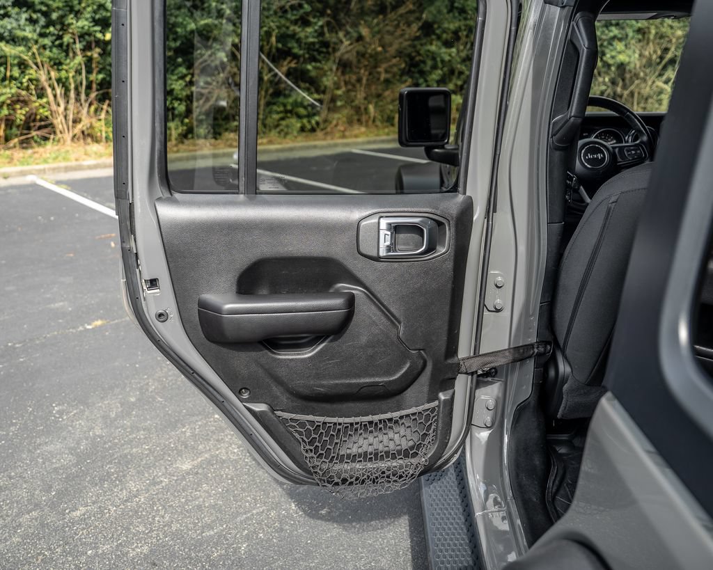 Used 2021 Jeep Wrangler Unlimited Sport AWD/4WD image 15