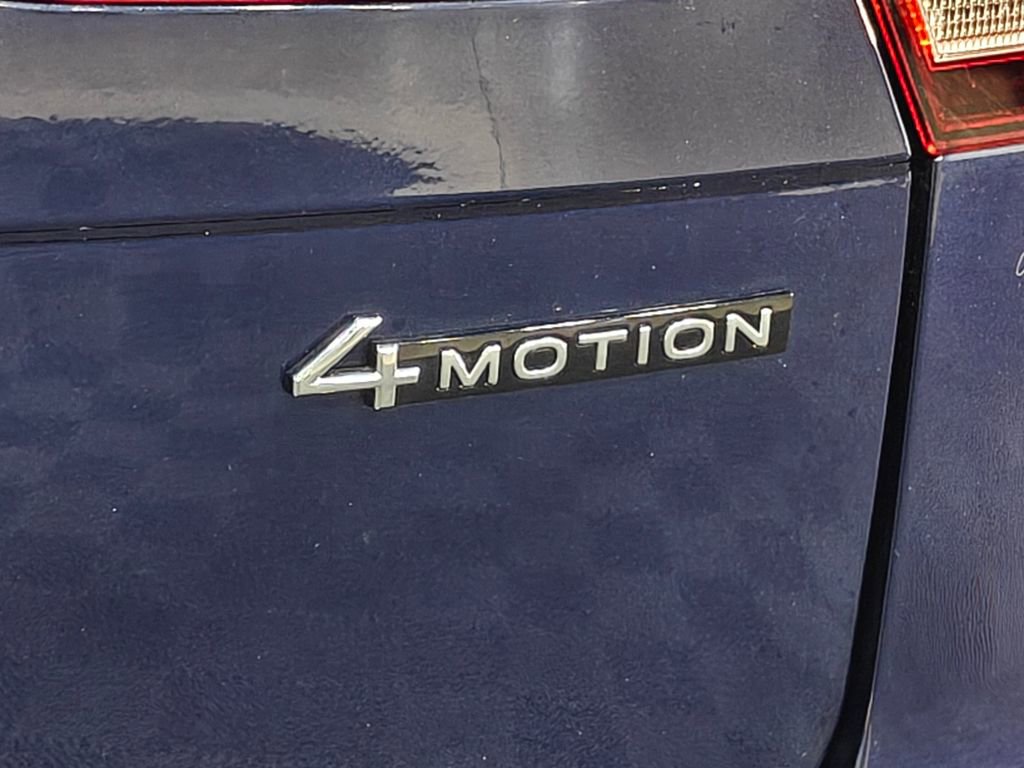 Used 2024 Volkswagen Tiguan SE AWD/4WD image 46