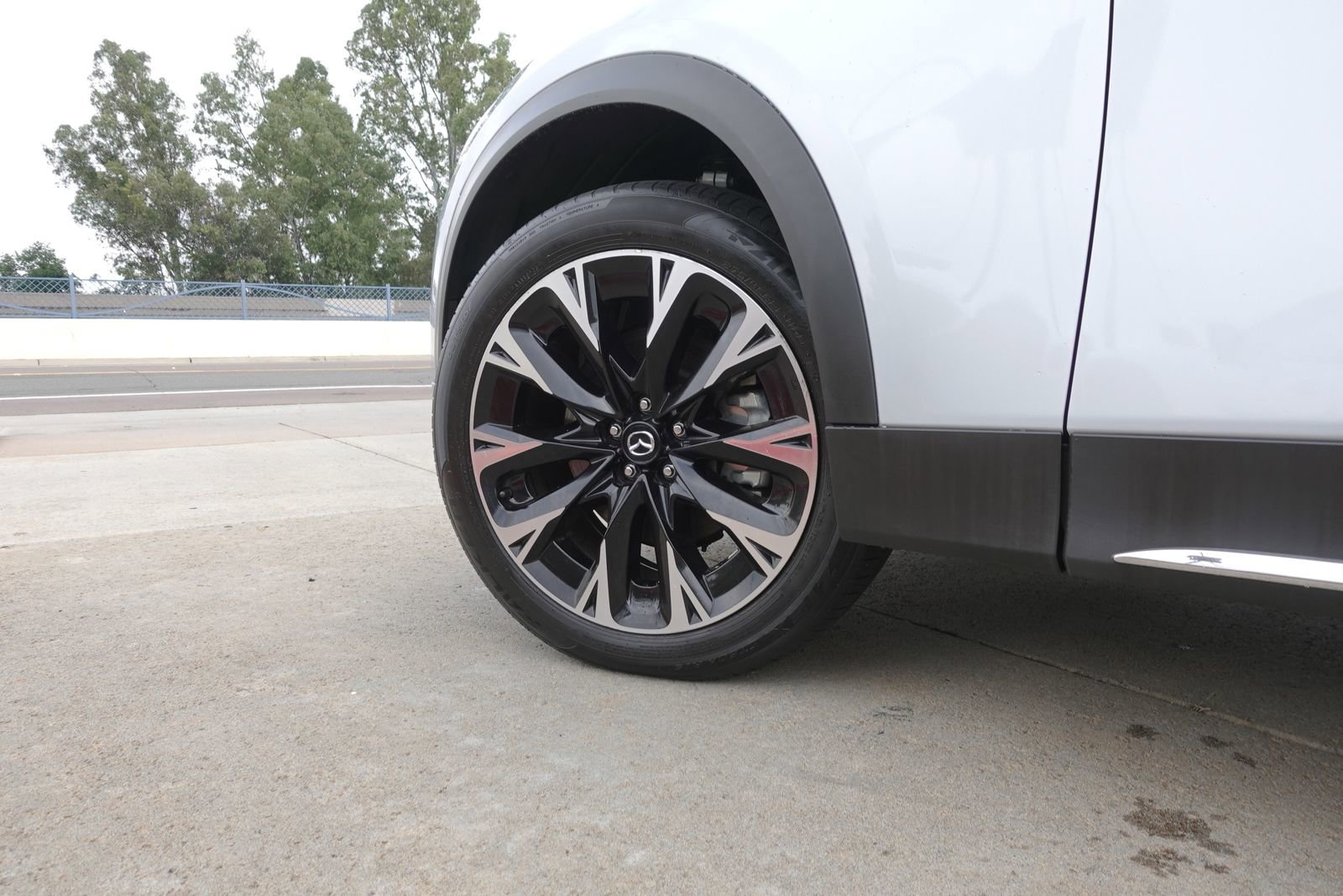 Certified 2024 MAZDA CX-90 Plug-In Hybrid w/ Premium Plus AWD/4WD image 10