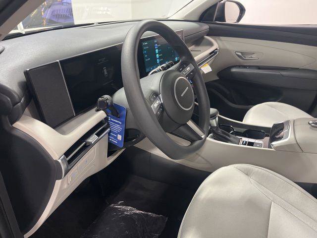 New 2026 Hyundai Tucson SEL FWD image 9