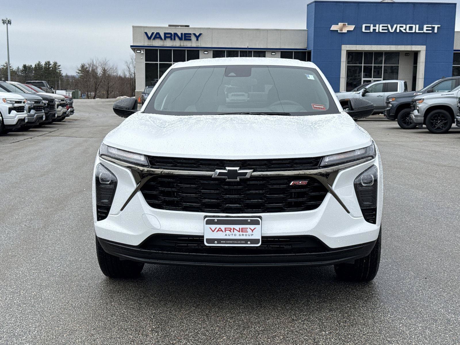 New 2026 Chevrolet Trax RS FWD image 2