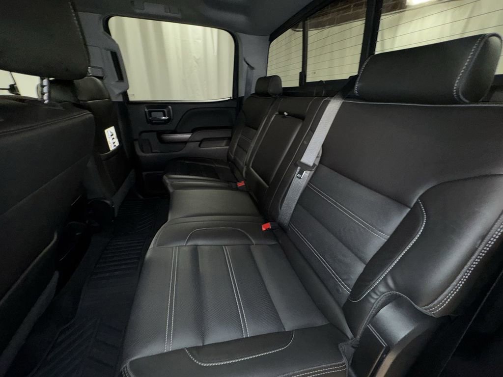 Used 2018 GMC Sierra 2500 Denali w/ Duramax Plus Package image 32