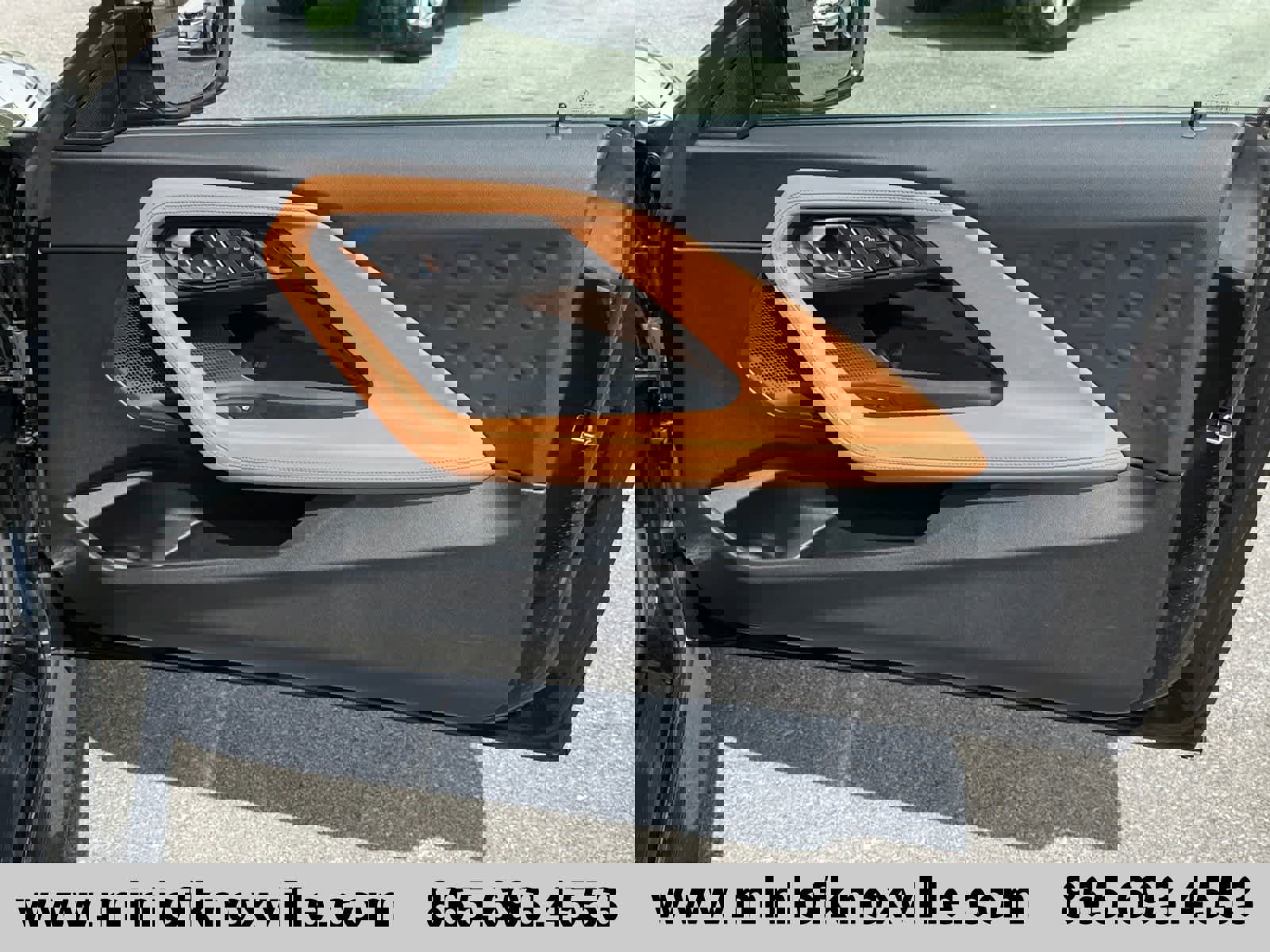 Used 2024 BMW 230i Coupe w/ Premium Package image 15