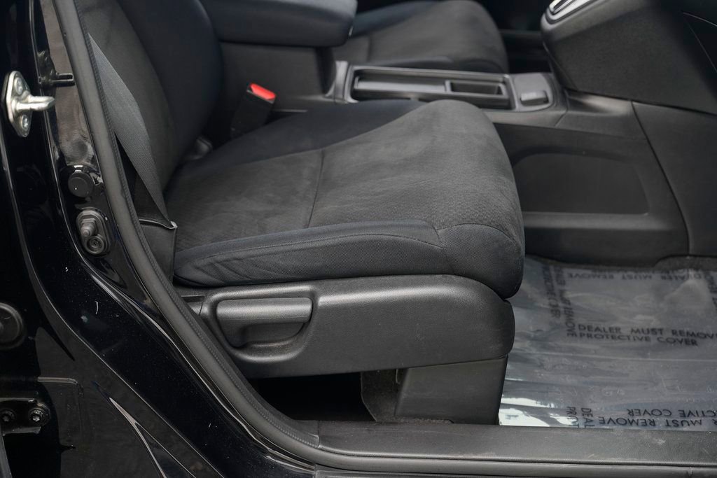 Used 2015 Honda CR-V LX image 29