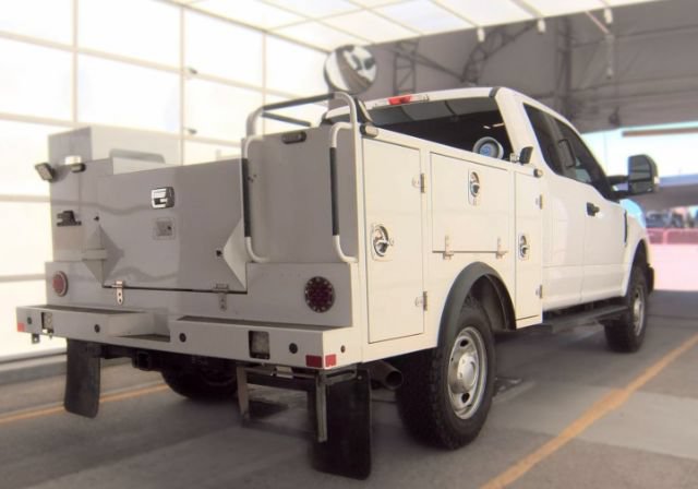 Used 2020 Ford F250 XL w/ Power Equipment Group AWD/4WD image 3