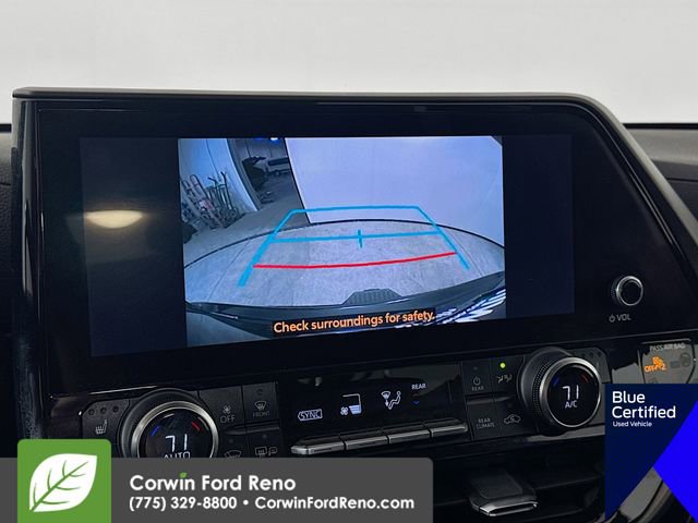 Used 2023 Toyota Highlander XLE image 17