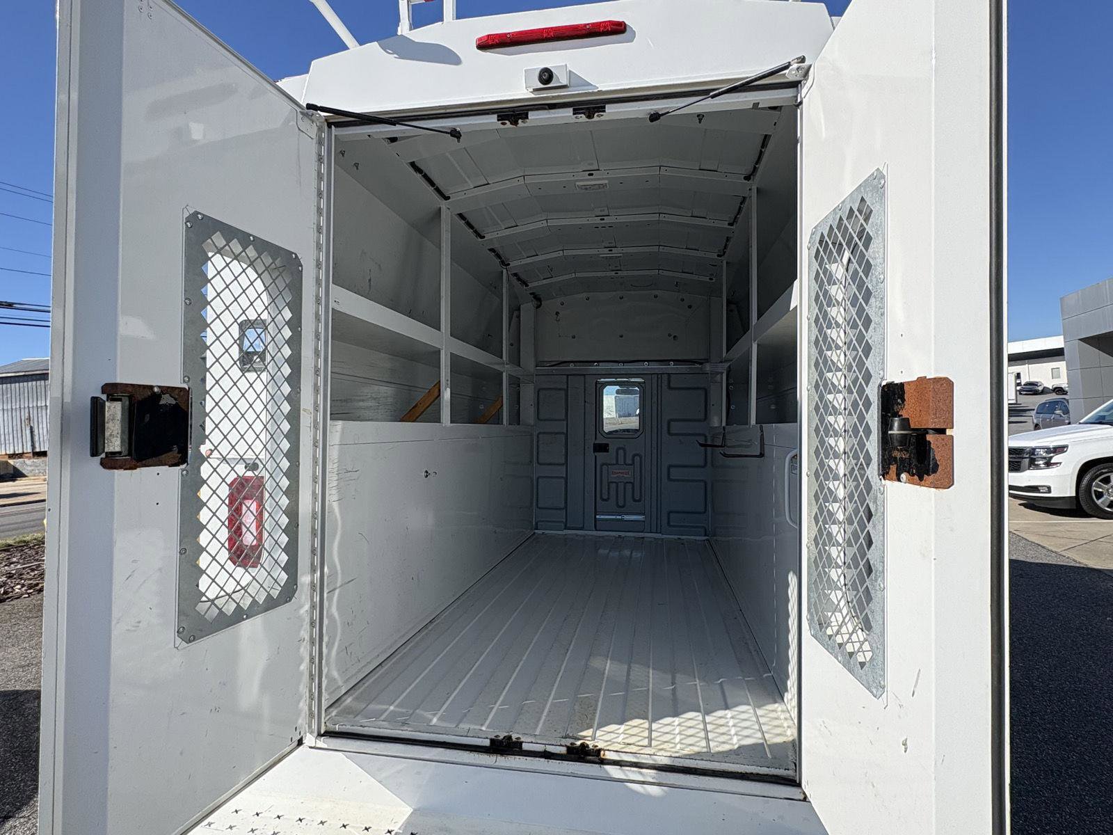 Used 2019 RAM ProMaster 3500 w/ Premium Appearance Group image 7