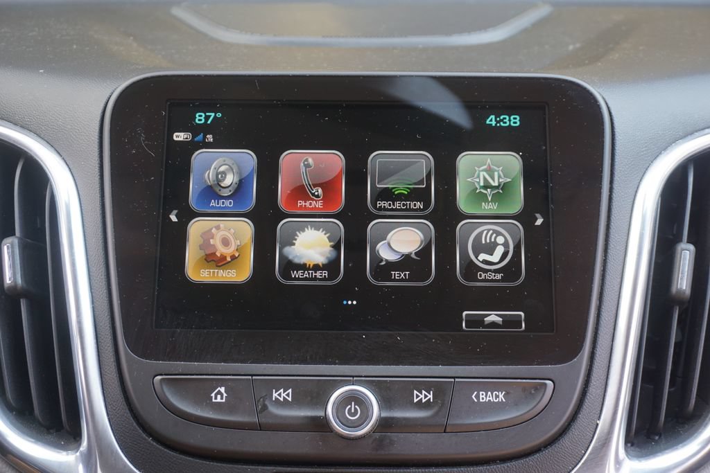 Used 2018 Chevrolet Equinox Premier AWD/4WD image 15
