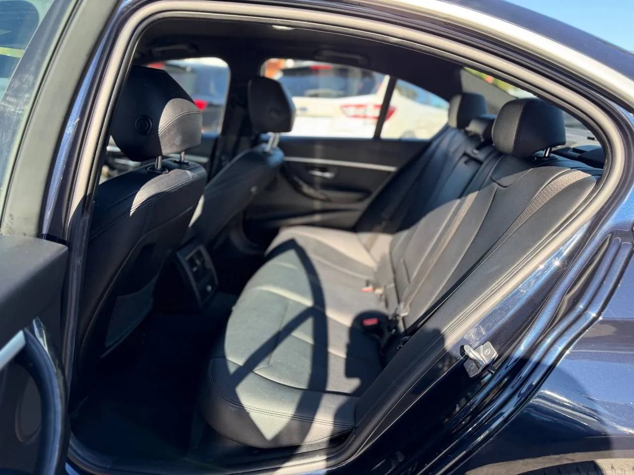 Used 2017 BMW 330e RWD image 24