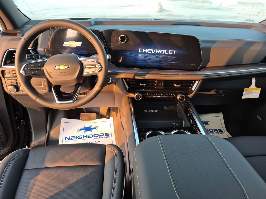 New 2026 Chevrolet Suburban Premier image 12