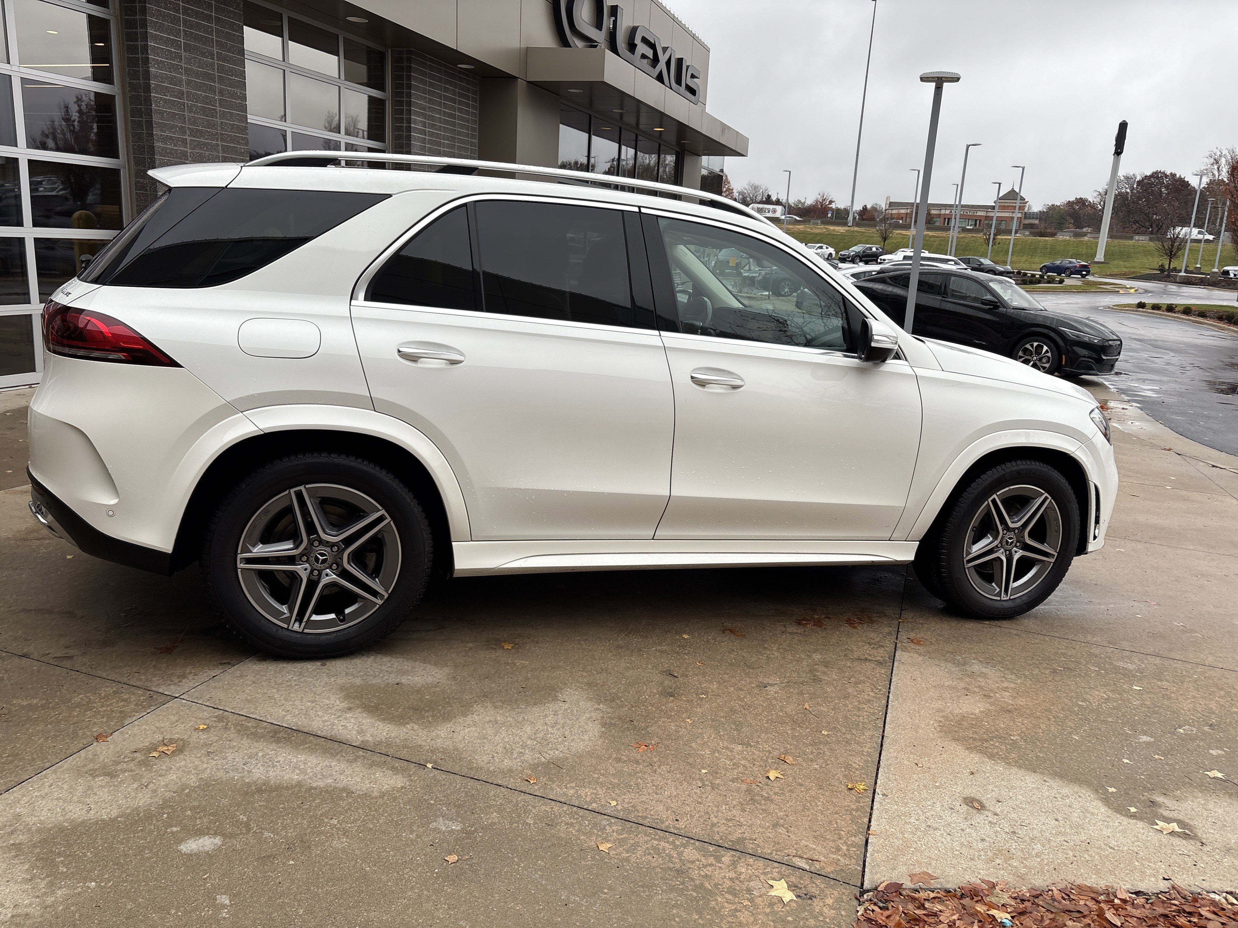 Used 2020 Mercedes-Benz GLE 350 4MATIC image 26