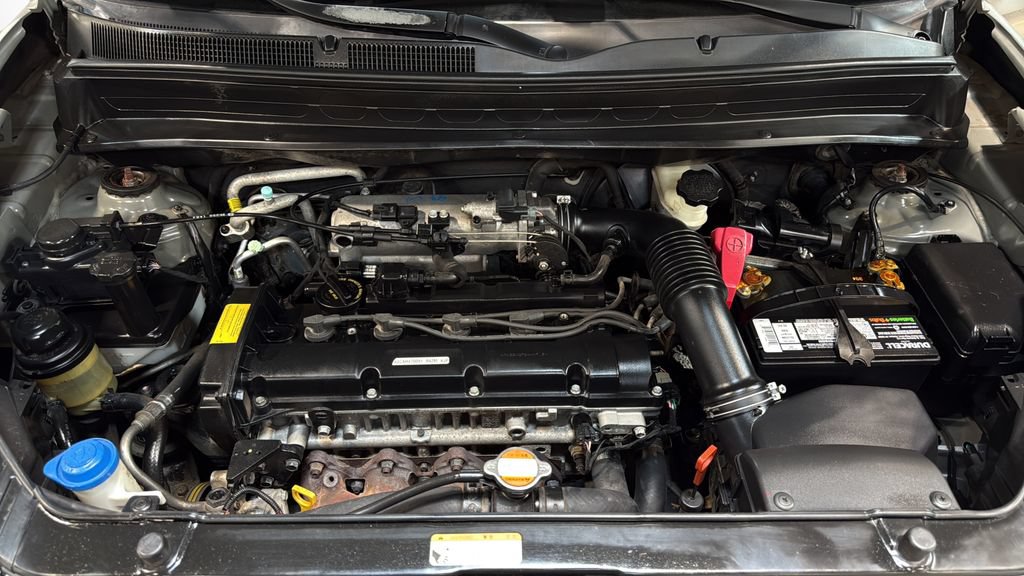 Used 2011 Kia Soul ! FWD image 32