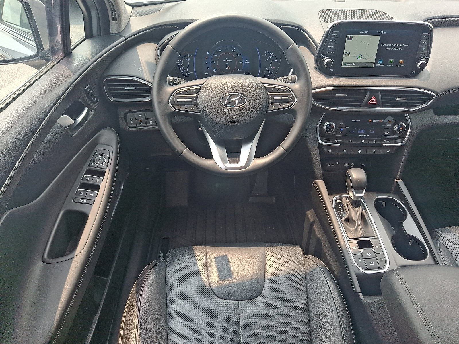 Used 2020 Hyundai Santa Fe Limited FWD image 12