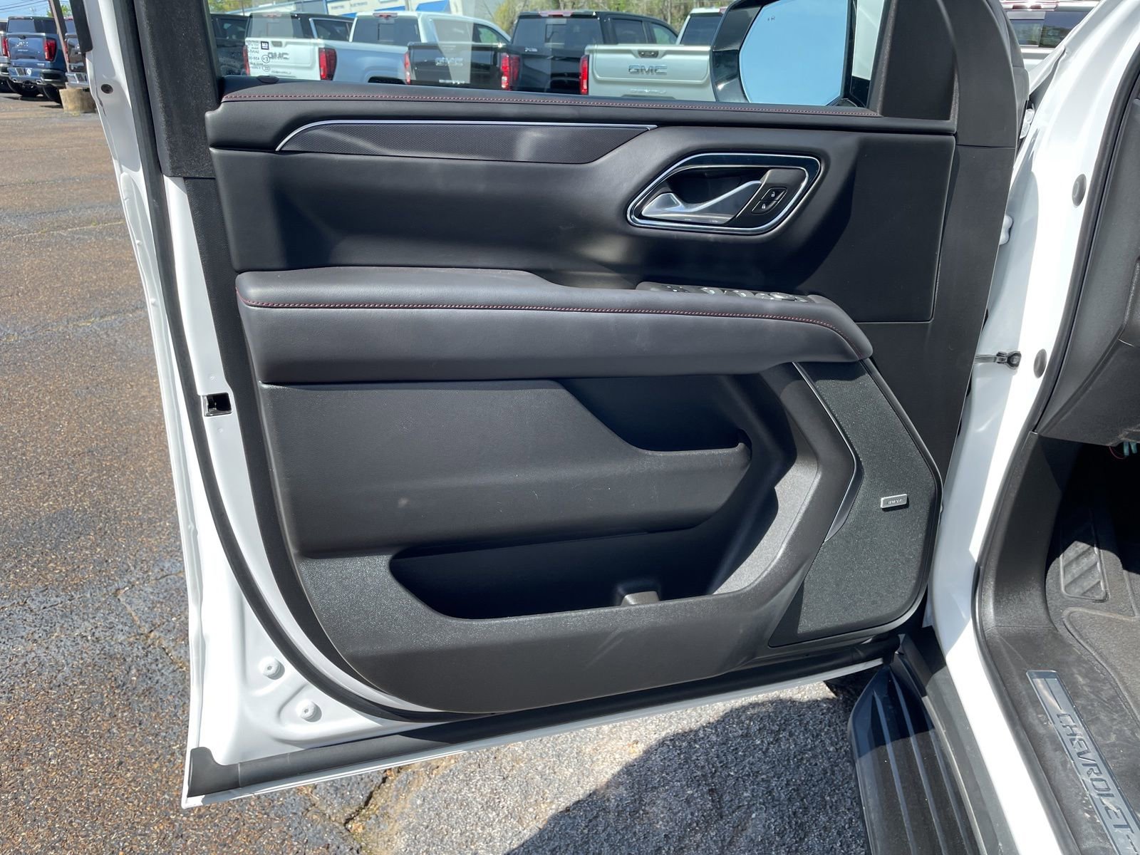 Used 2022 Chevrolet Tahoe RST w/ Sport Performance Package image 14