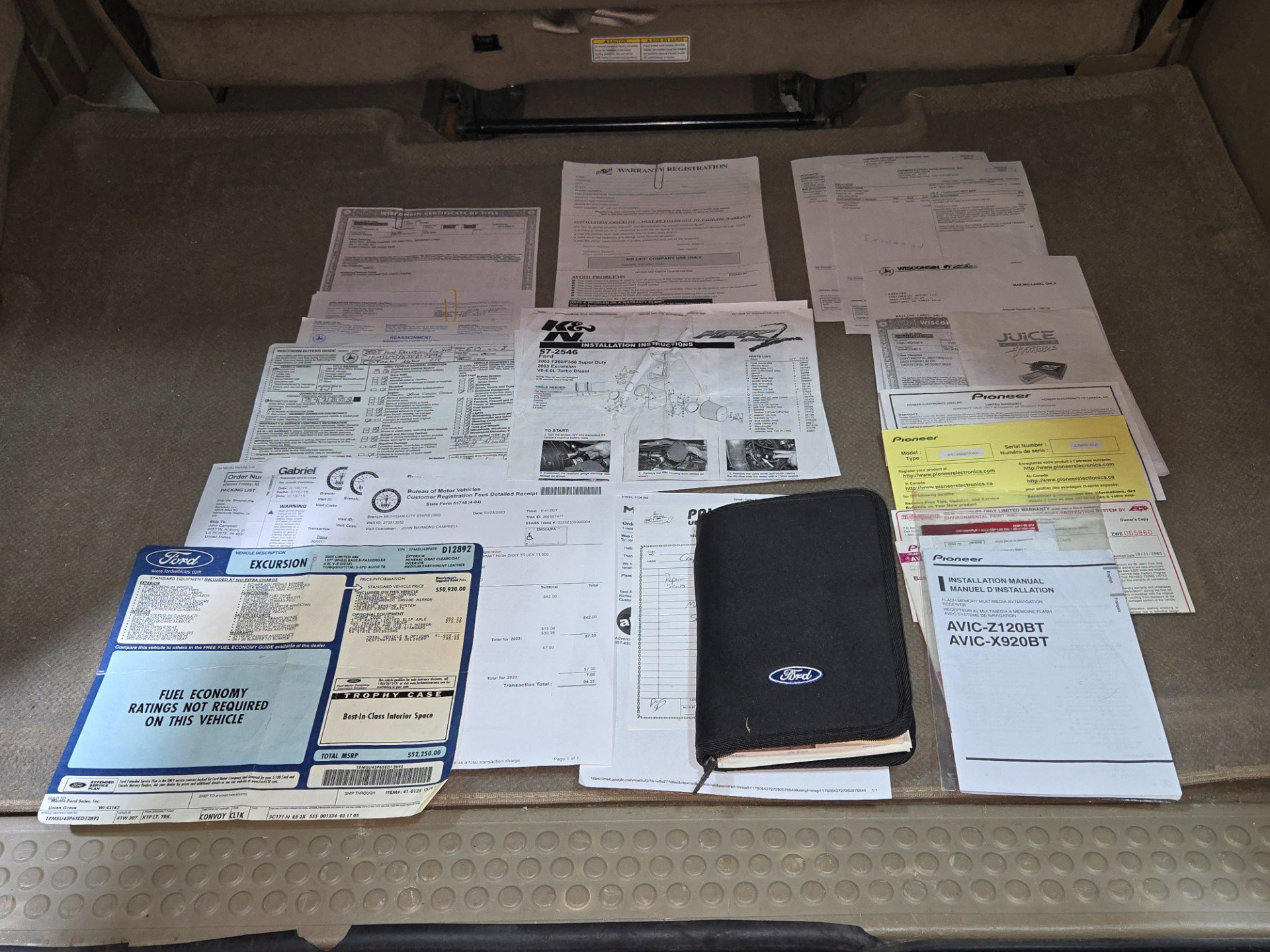 Used 2005 Ford Excursion Limited image 8