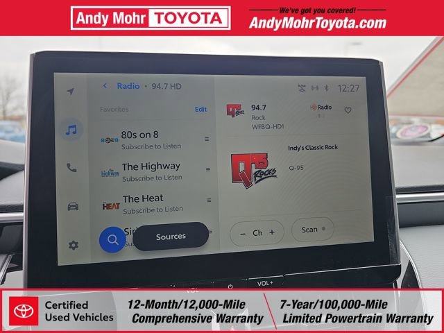 Certified 2025 Toyota Corolla SE w/ SE Premium Package image 19