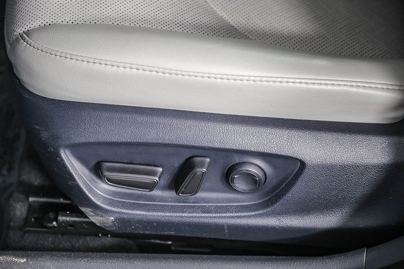 Used 2024 Toyota Camry XLE image 20