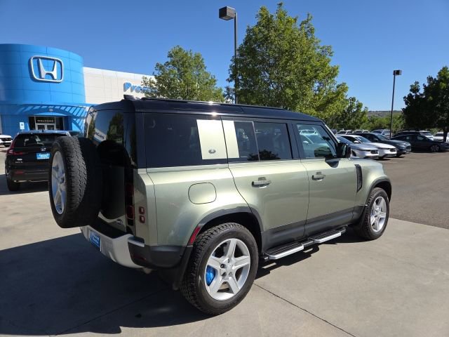 Used 2021 Land Rover Defender 110 SE AWD/4WD image 5