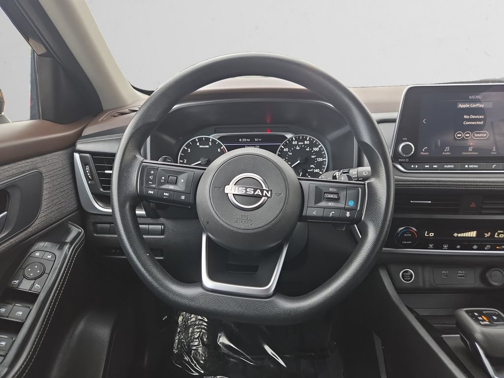 Used 2023 Nissan Rogue SV AWD/4WD image 13