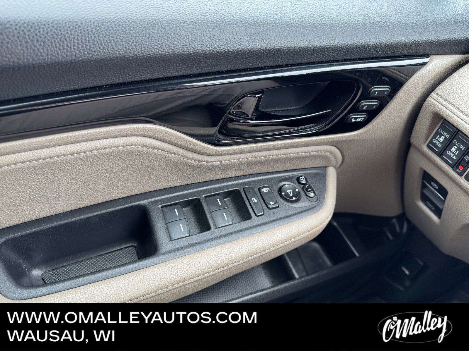 Used 2020 Honda Odyssey Elite image 19