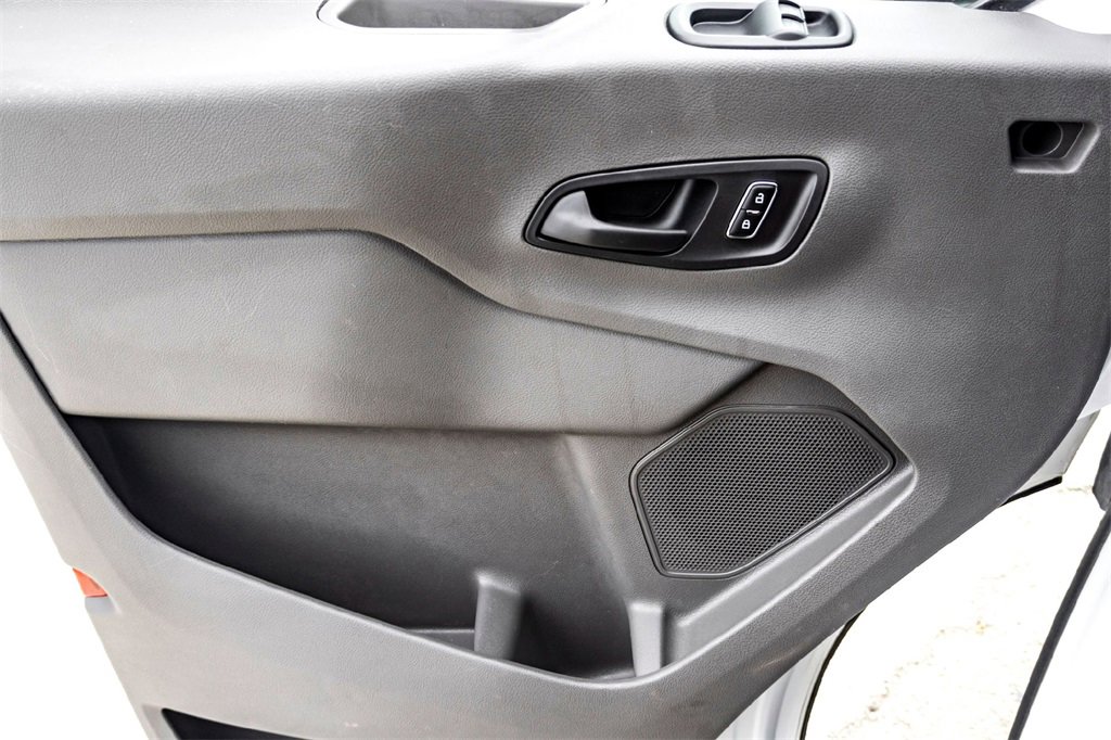 Used 2023 Ford Transit 350 XLT image 12