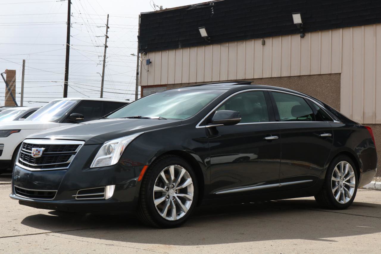 Used 2016 Cadillac XTS Luxury w/ Driver Awareness Package image 17