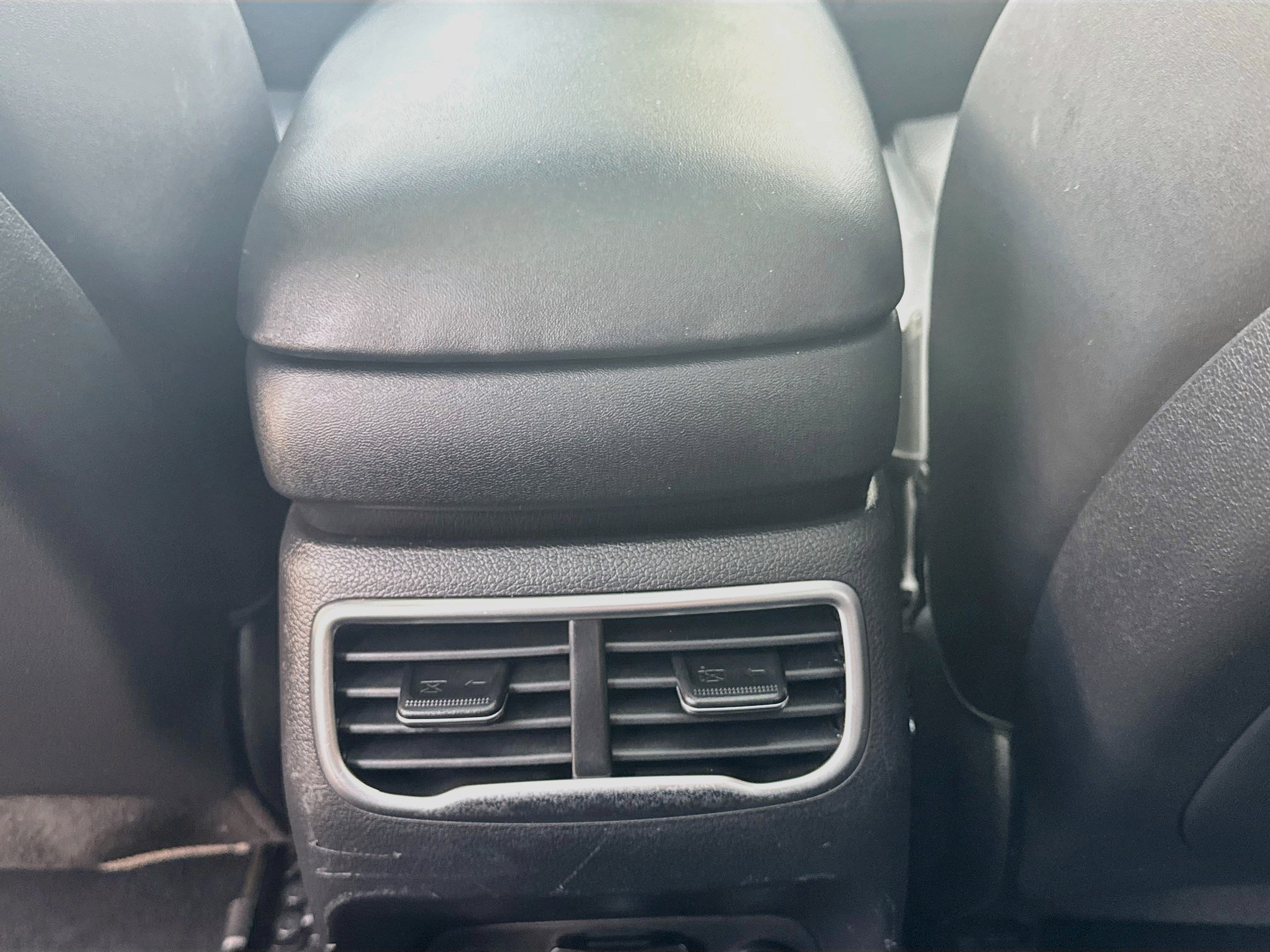 Used 2023 Hyundai Santa Fe Calligraphy FWD image 20