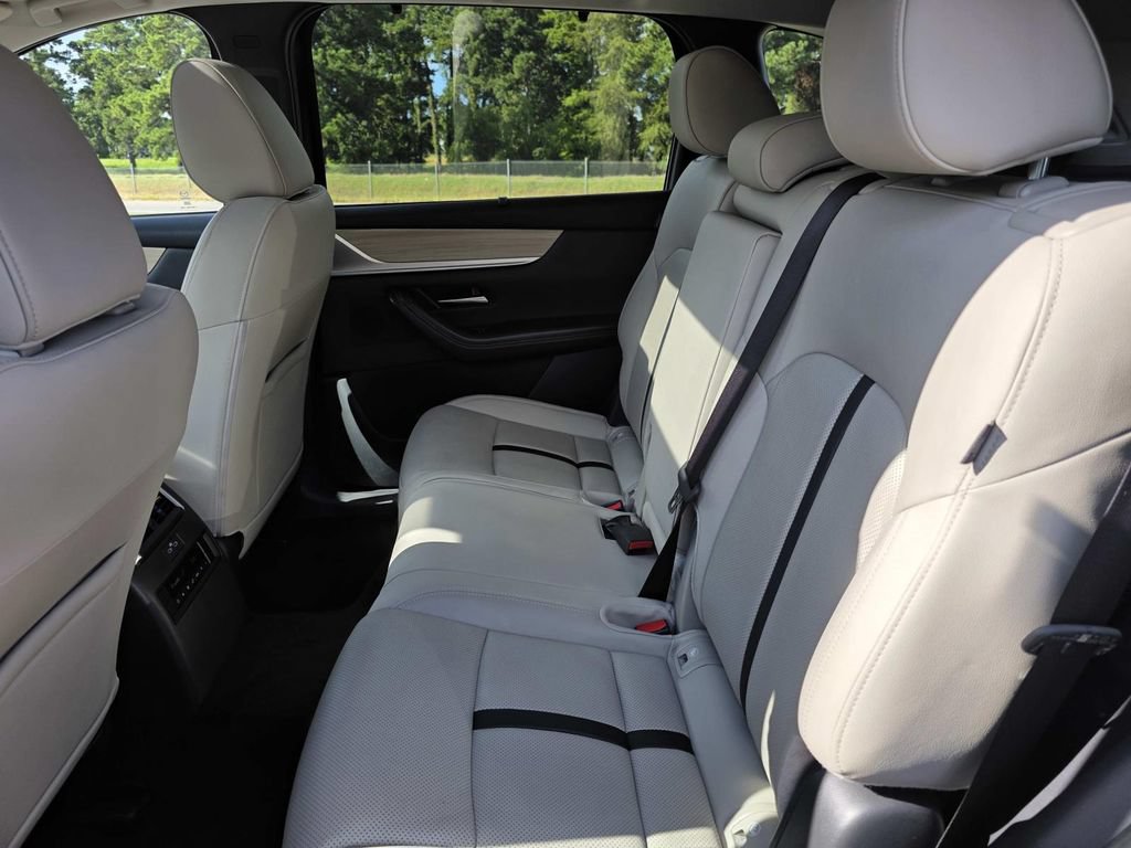 Certified 2025 MAZDA CX-90 Plug-In Hybrid w/ Preferred AWD/4WD image 7