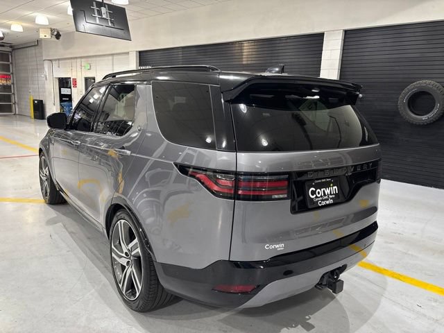 Used 2024 Land Rover Discovery Dynamic SE AWD/4WD image 6