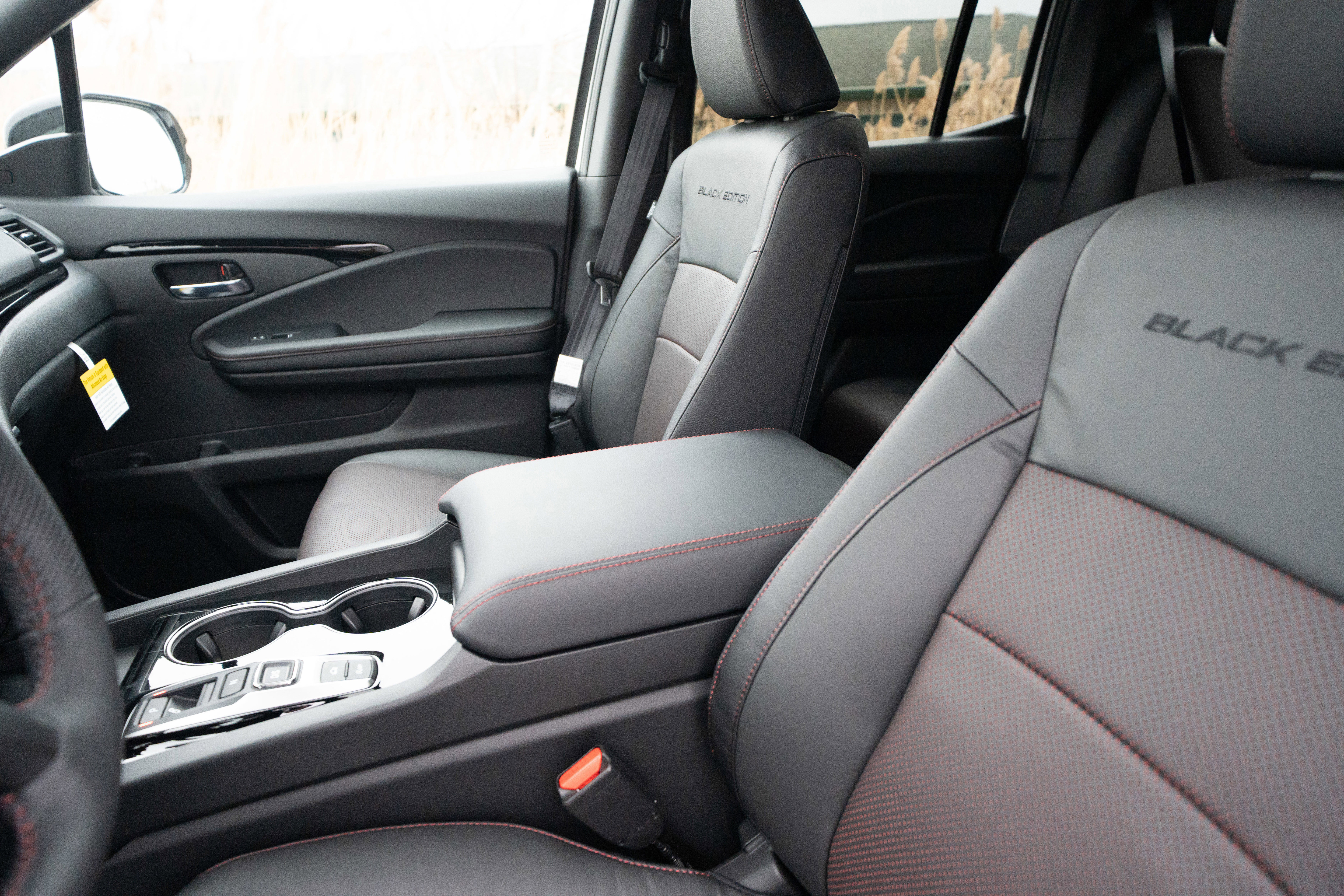 New 2026 Honda Ridgeline Black Edition image 10