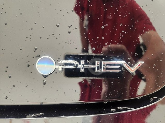 New 2026 Toyota Prius Plug-In Hybrid image 24