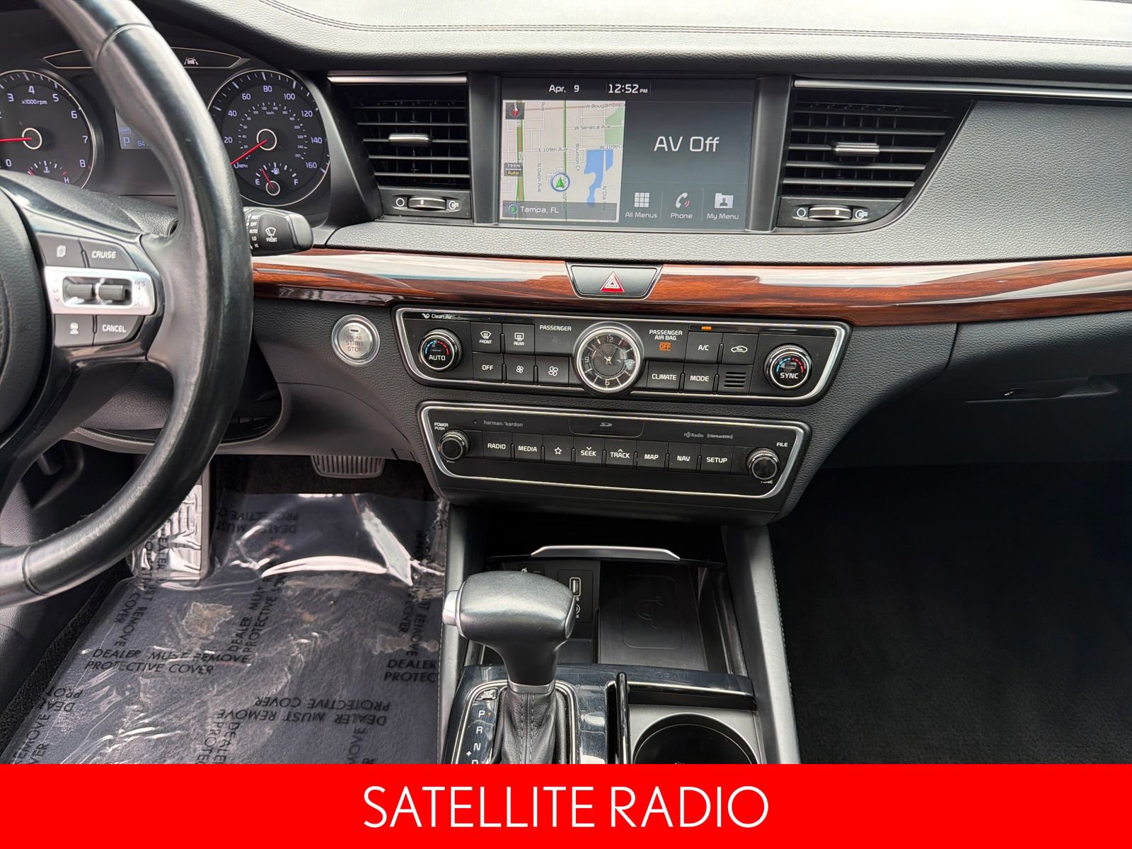 Used 2019 Kia Cadenza Technology image 17
