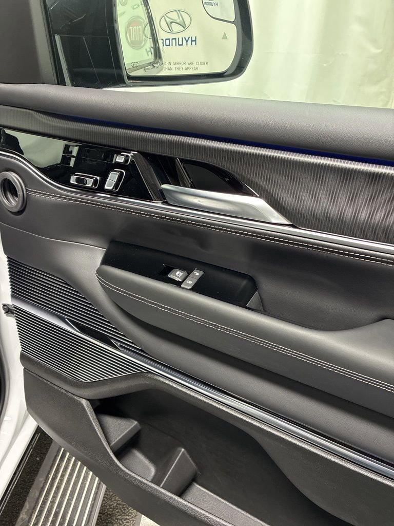 New 2026 Jeep Grand Wagoneer Summit w/ Premium Group III image 34