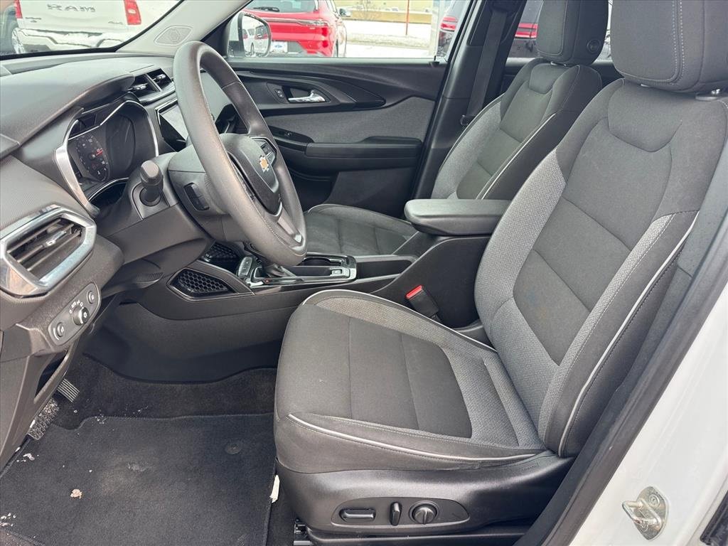 Used 2021 Chevrolet TrailBlazer LT w/ Convenience Package image 6