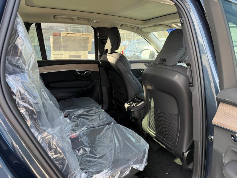 New 2026 Volvo XC90 B6 Plus w/ Protection Package AWD/4WD image 6