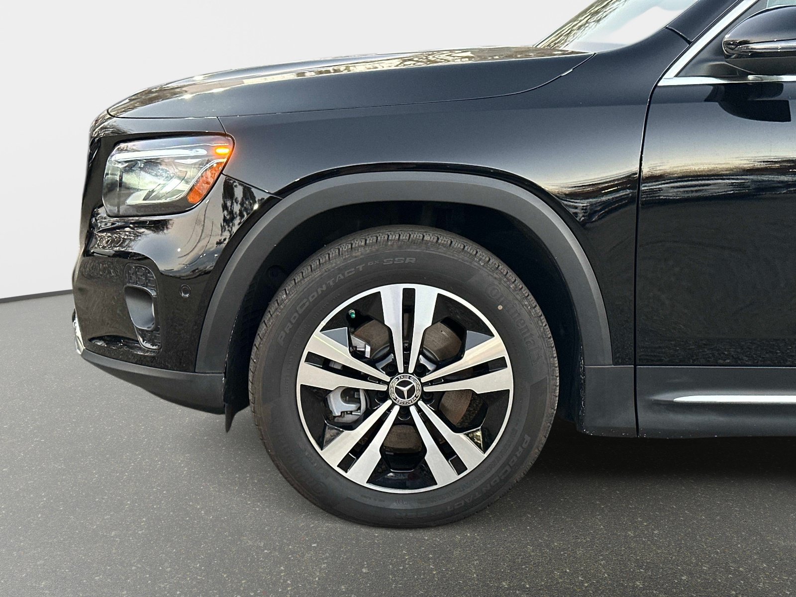 Used 2025 Mercedes-Benz GLB 250 image 10