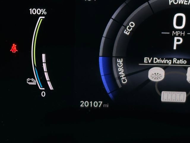 Used 2025 Lexus NX 450h+ F Sport image 21